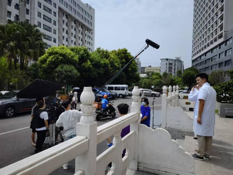 布尔津县广告片拍摄公司低成本实现高规格制作的诀窍